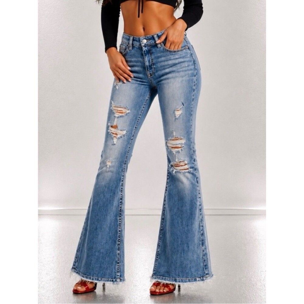 BKE Payton Mid Rise Flare Distressed Stretch Jeans Size 27x29.5 Women’s EUC